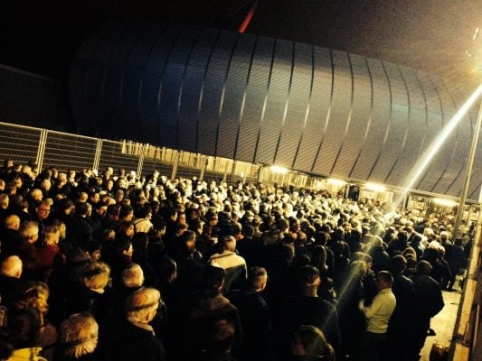 Photo foule extérieur