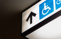 Photo accès personne à mobilité réduite