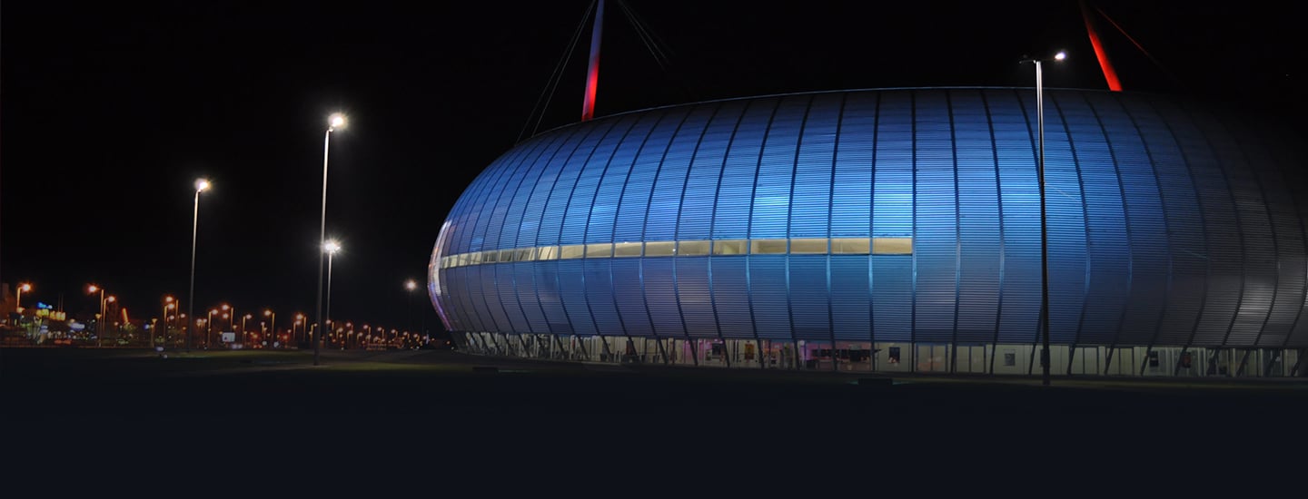 Zénith de Rouen extérieur nuit